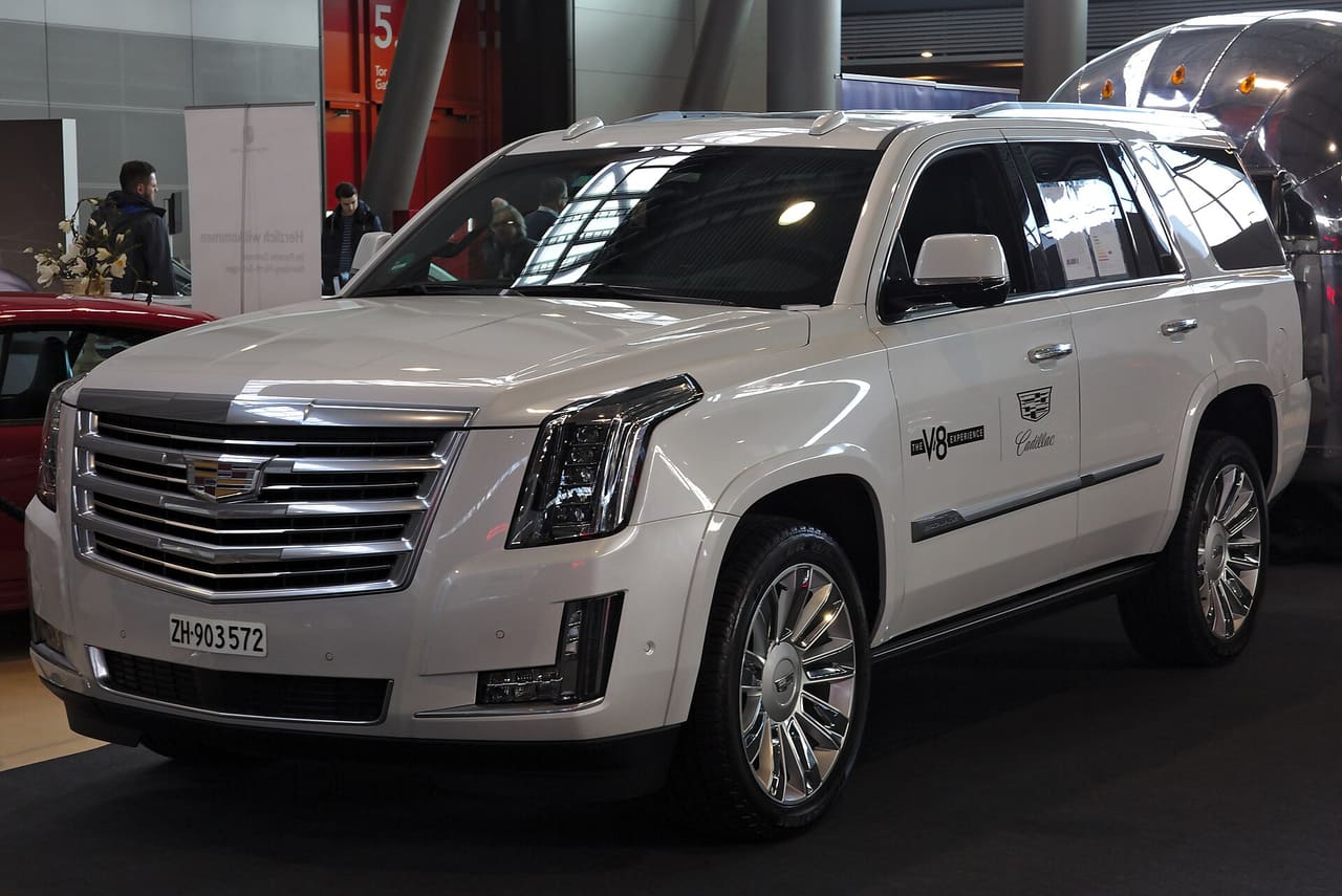 Cadillac Escalade — USA → Australia cost guide