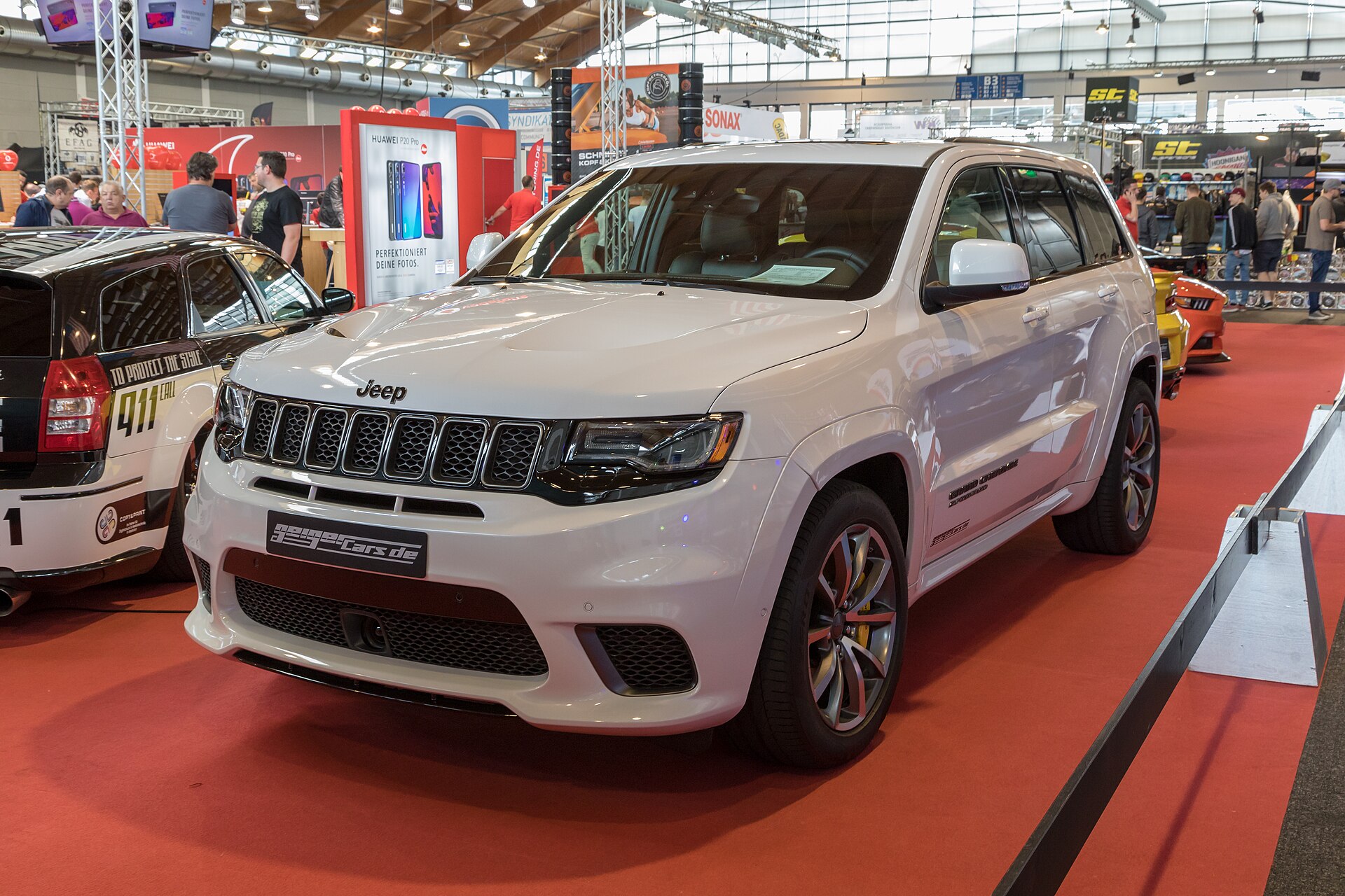 Jeep Grand Cherokee Trackhawk — USA → UK cost guide